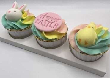Cute Easter Cupcake Trio message